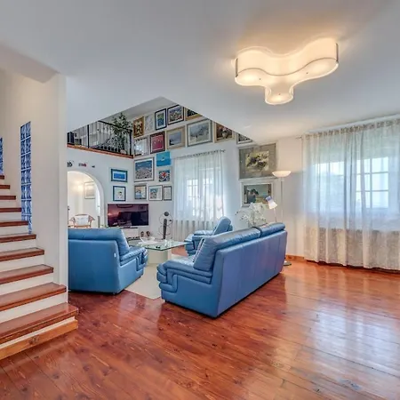 Villa Heni Klis